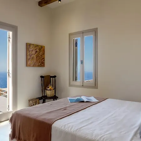 The Detailor - Tinos House Villa Agios Romanos