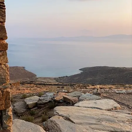 The Detailor - Tinos House Villa Agios Romanos
