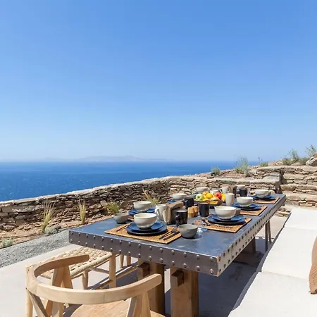 The Detailor - Tinos House Villa Agios Romanos